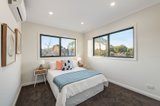 https://images.listonce.com.au/custom/160x/listings/5-walmer-street-ringwood-vic-3134/533/00657533_img_08.jpg?M0ytX-6sr8w