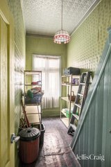 https://images.listonce.com.au/custom/160x/listings/5-westbank-terrace-richmond-vic-3121/707/01770707_img_15.jpg?C3AmbJyT8wY