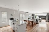 https://images.listonce.com.au/custom/160x/listings/5-whalley-street-northcote-vic-3070/500/01938500_img_03.jpg?tr1MLswOv6g