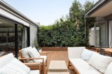 https://images.listonce.com.au/custom/160x/listings/5-whalley-street-northcote-vic-3070/500/01938500_img_09.jpg?rygpF6aFe_s