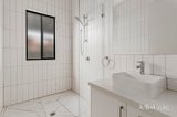 https://images.listonce.com.au/custom/160x/listings/5-windsor-avenue-strathmore-vic-3041/711/01953711_img_08.jpg?vHlPuJB9QFY