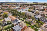 https://images.listonce.com.au/custom/160x/listings/5-windsor-avenue-strathmore-vic-3041/711/01953711_img_10.jpg?t63Ia-pcM4s