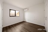 https://images.listonce.com.au/custom/160x/listings/5-windsor-place-melton-west-vic-3337/464/01986464_img_15.jpg?u4Eckhp2sYc