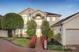 https://images.listonce.com.au/custom/160x/listings/5-winter-way-glen-waverley-vic-3150/819/01765819_img_01.jpg?yXndvJl264s