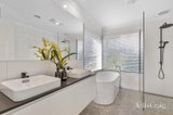 https://images.listonce.com.au/custom/160x/listings/5-winter-way-glen-waverley-vic-3150/819/01765819_img_09.jpg?N57VAlUAaJM
