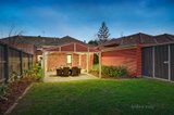 https://images.listonce.com.au/custom/160x/listings/5-woodlands-avenue-kew-east-vic-3102/531/00545531_img_07.jpg?tpGy6ONTRvo