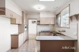 https://images.listonce.com.au/custom/160x/listings/5-woodstock-court-doncaster-east-vic-3109/229/01937229_img_04.jpg?XXxuolbWM18