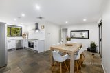 https://images.listonce.com.au/custom/160x/listings/5-wungaro-court-greensborough-vic-3088/207/01068207_img_04.jpg?dlqOX7N0PCQ