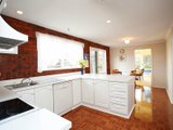 https://images.listonce.com.au/custom/160x/listings/5-yarang-court-heathmont-vic-3135/249/00620249_img_06.jpg?_uezZggKk5g