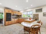 https://images.listonce.com.au/custom/160x/listings/5-york-court-warranwood-vic-3134/181/00621181_img_02.jpg?aRAiwmYZJus