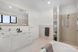 https://images.listonce.com.au/custom/160x/listings/50-barter-crescent-forest-hill-vic-3131/614/01802614_img_07.jpg?hTO4TVHzh5Q