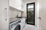 https://images.listonce.com.au/custom/160x/listings/50-barter-crescent-forest-hill-vic-3131/614/01802614_img_11.jpg?ubP65N9R_fw
