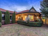 https://images.listonce.com.au/custom/160x/listings/50-blue-ridge-drive-mooroolbark-vic-3138/159/01524159_img_01.jpg?g5yXCuNqICU