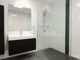 https://images.listonce.com.au/custom/160x/listings/50-bracken-grove-altona-vic-3018/458/01202458_img_08.jpg?eN8NqAVE8xI