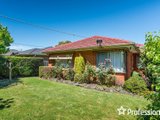 https://images.listonce.com.au/custom/160x/listings/50-cambridge-road-kilsyth-vic-3137/337/01526337_img_06.jpg?ve5LjSrublg