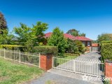 https://images.listonce.com.au/custom/160x/listings/50-cambridge-road-kilsyth-vic-3137/337/01526337_img_19.jpg?nznGSL5vSCA