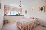 https://images.listonce.com.au/custom/160x/listings/50-crombie-road-lilydale-vic-3140/528/01901528_img_08.jpg?pRNedSamUFI