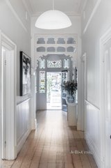 https://images.listonce.com.au/custom/160x/listings/50-glendearg-grove-malvern-vic-3144/732/01703732_img_05.jpg?hw41B_K1NG8
