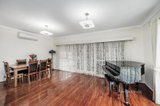 https://images.listonce.com.au/custom/160x/listings/50-gordon-road-mount-waverley-vic-3149/617/01298617_img_05.jpg?NikxVNCtFkg