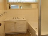 https://images.listonce.com.au/custom/160x/listings/50-mariana-avenue-croydon-south-vic-3136/243/01525243_img_04.jpg?vn0JenOX9sI