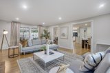 https://images.listonce.com.au/custom/160x/listings/50-narr-maen-drive-croydon-hills-vic-3136/261/01364261_img_06.jpg?se_inhk4vRk