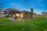 https://images.listonce.com.au/custom/160x/listings/50-narr-maen-drive-croydon-hills-vic-3136/910/00693910_img_10.jpg?DvnFZgIHHVM