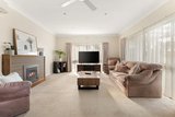 https://images.listonce.com.au/custom/160x/listings/50-northcliffe-road-edithvale-vic-3196/044/01950044_img_04.jpg?JlXDFkVnevk