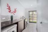 https://images.listonce.com.au/custom/160x/listings/50-pakenham-street-blackburn-vic-3130/426/01625426_img_14.jpg?irqnzGHG5eI