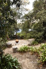 https://images.listonce.com.au/custom/160x/listings/50-ryans-road-eltham-vic-3095/104/01505104_img_20.jpg?qPwDCSBXrII