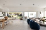 https://images.listonce.com.au/custom/160x/listings/50-service-street-hampton-vic-3188/898/01908898_img_12.jpg?N2WjN-byWfs