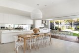 https://images.listonce.com.au/custom/160x/listings/50-service-street-hampton-vic-3188/898/01908898_img_15.jpg?MskMkppST-M