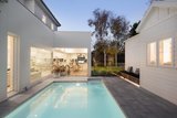 https://images.listonce.com.au/custom/160x/listings/50-service-street-hampton-vic-3188/898/01908898_img_21.jpg?j5MXn2RpghU