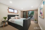 https://images.listonce.com.au/custom/160x/listings/50-stirling-road-croydon-vic-3136/295/00727295_img_05.jpg?2g-MLy0fjgg