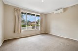 https://images.listonce.com.au/custom/160x/listings/50-swayfield-road-mount-waverley-vic-3149/601/01635601_img_04.jpg?7fPYWc10NRA