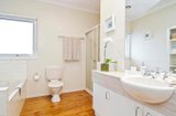 https://images.listonce.com.au/custom/160x/listings/50-westbourne-road-kensington-vic-3031/009/01748009_img_06.jpg?7Dk1FyytBTU