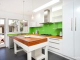 https://images.listonce.com.au/custom/160x/listings/501-melbourne-road-newport-vic-3015/565/01202565_img_03.jpg?KIzrd9xxaIc