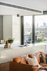 https://images.listonce.com.au/custom/160x/listings/501120-greville-street-prahran-vic-3181/783/01751783_img_04.jpg?7Izxq7nttW8