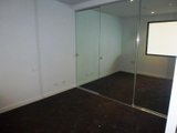 https://images.listonce.com.au/custom/160x/listings/50241-nott-street-port-melbourne-vic-3207/618/01813618_img_05.jpg?D4wsVEbsBlI