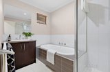 https://images.listonce.com.au/custom/160x/listings/503-cathcart-street-buninyong-vic-3357/434/01427434_img_07.jpg?pqqOZlE0b8k