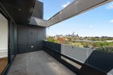 https://images.listonce.com.au/custom/160x/listings/503210-alexandra-parade-east-clifton-hill-vic-3068/271/01991271_img_02.jpg?ViRZYA1Mg_A