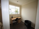 https://images.listonce.com.au/custom/160x/listings/504-ripon-street-south-redan-vic-3350/698/01575698_img_06.jpg?AoMIPSHFXbQ