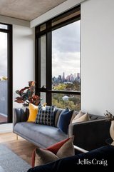 https://images.listonce.com.au/custom/160x/listings/50416-walker-street-northcote-vic-3070/467/01813467_img_11.jpg?uWrccbosAfE