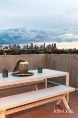 https://images.listonce.com.au/custom/160x/listings/50416-walker-street-northcote-vic-3070/467/01813467_img_14.jpg?ZvUxl-vlncA