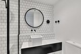 https://images.listonce.com.au/custom/160x/listings/5042-morton-avenue-carnegie-vic-3163/298/01701298_img_05.jpg?Ndrky1s84q8