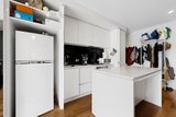 https://images.listonce.com.au/custom/160x/listings/50425-lynch-street-hawthorn-vic-3122/402/01955402_img_06.jpg?_LENRrFMjvA