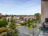 https://images.listonce.com.au/custom/160x/listings/50425-pickles-street-port-melbourne-vic-3207/244/01090244_img_07.jpg?g3jhVjr21E8