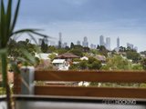 https://images.listonce.com.au/custom/160x/listings/5052-olive-york-way-brunswick-west-vic-3055/169/01203169_img_04.jpg?2g1df9BfQpY