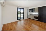 https://images.listonce.com.au/custom/160x/listings/5062-tweed-street-hawthorn-vic-3122/336/01594336_img_03.jpg?46xCxfKeKZo