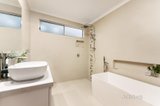 https://images.listonce.com.au/custom/160x/listings/508-barkly-street-golden-point-vic-3350/748/01620748_img_25.jpg?Ofpby_b9bzw