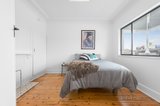 https://images.listonce.com.au/custom/160x/listings/508-peel-street-north-black-hill-vic-3350/880/00857880_img_07.jpg?EcDr3nCC0Wk